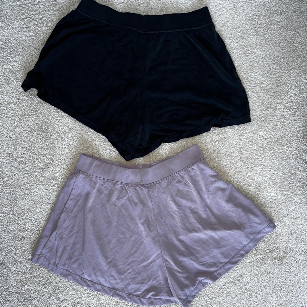 2 pack of shorts